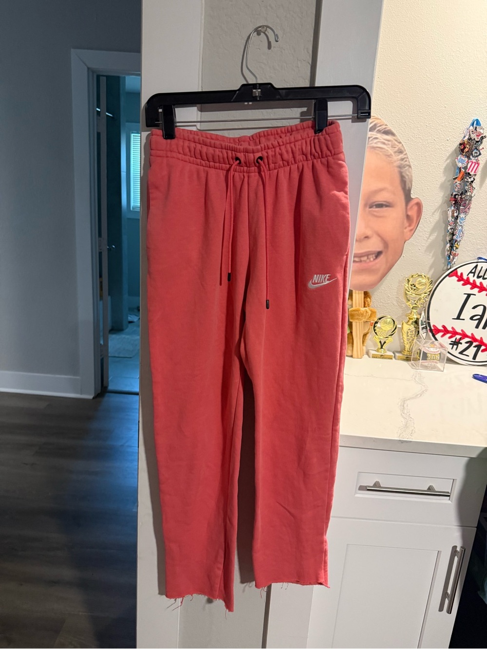 Nike Coral Pink Fleece Sweatpants